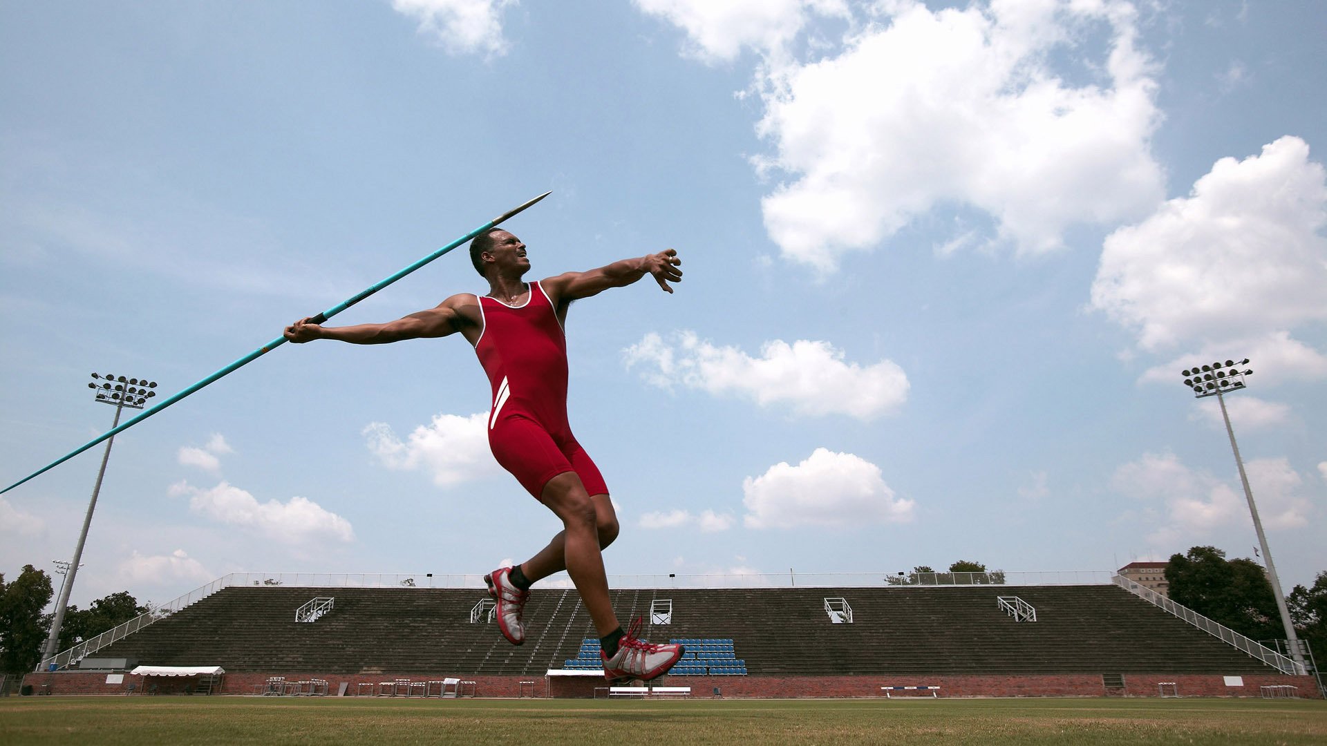 体育新闻中心引导公众关注运动健康趋势，打开体育新闻
